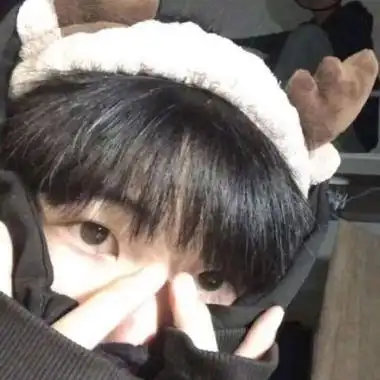 qq头像男生可爱好看真人