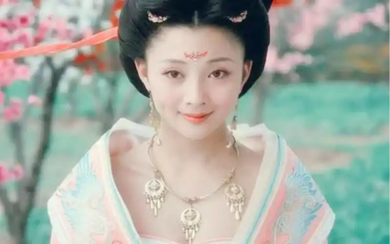 怎么会有人觉得殷桃的古装不好看呢