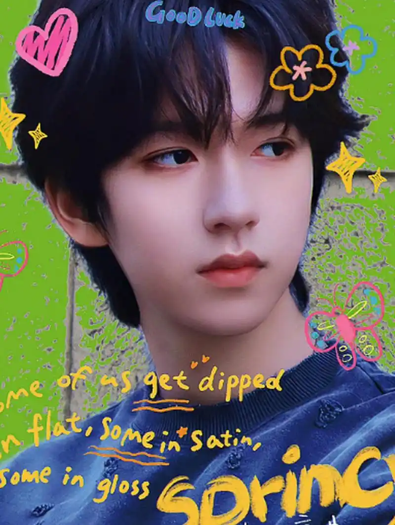 贺峻霖这几张照片真的绝了,涂鸦更是绝配!