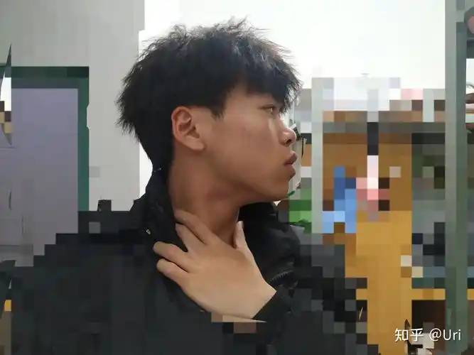 你见过塌鼻子的帅哥吗