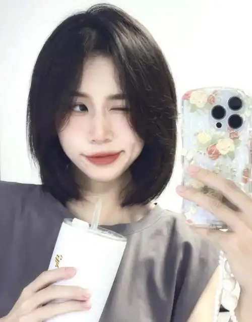 长脸适合剪锁骨发吗?这几款可以试试,太好看了!