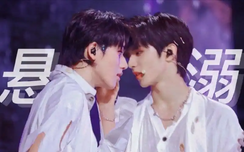 【文轩】悬溺|可我早已用眼神亲吻了他无数次