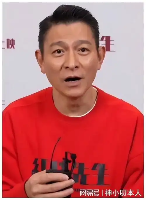 男港星近照,有人70岁还精神抖擞,有人50出头就很苍老了|时光|刘德华