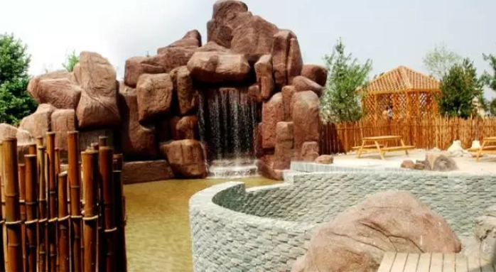 圣德泉温泉度假村