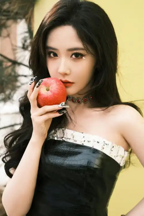 王艺瑾1225生日快乐##宝藏狐有礼