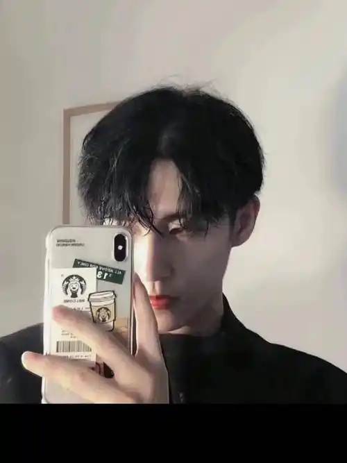 男生留四六分发型不帅都难