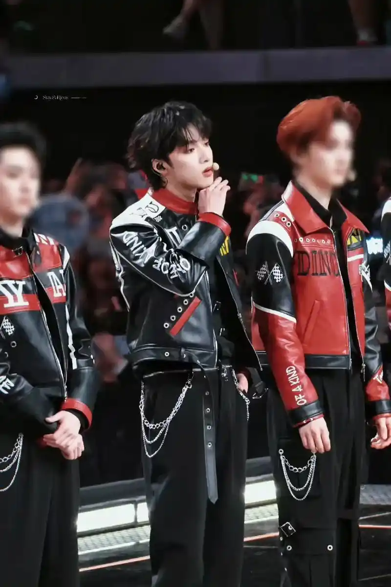 刘耀文 #舞台 #追星 - 抖音