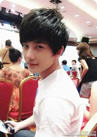 杨洋小时候图片