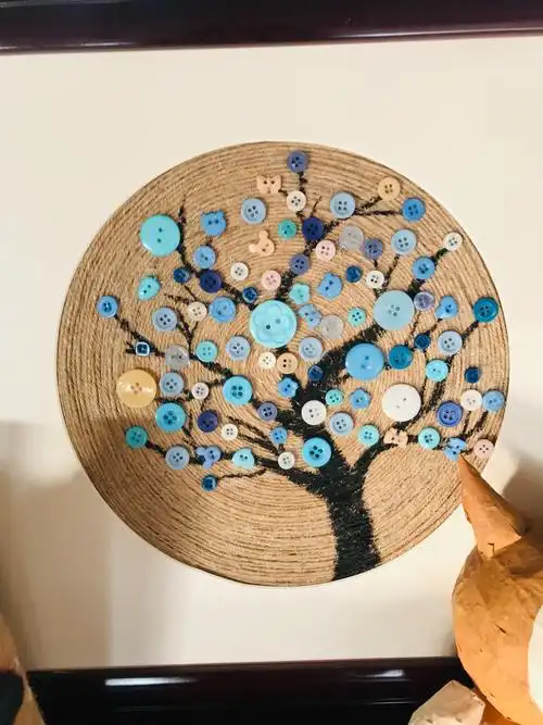 麻绳纽扣拼贴画