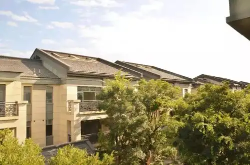 5w上海松江稀缺大联排别墅——合生广富汇明天开盘!