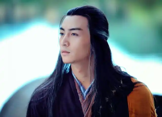 杨过别尬演,罗乐林版优柔寡断,陈晓版轻佻浮夸,傅声版腹黑狠辣