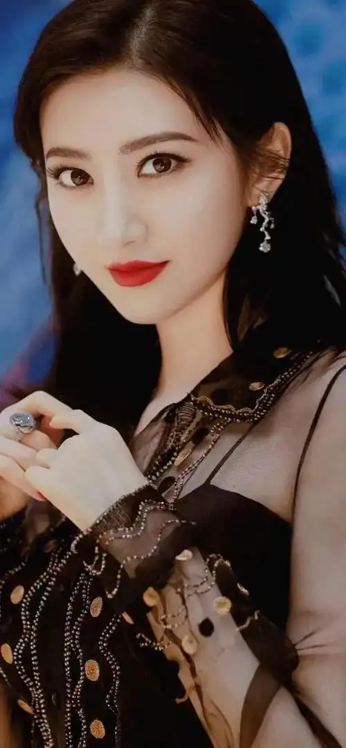 景甜绝美热图写真_网易订阅