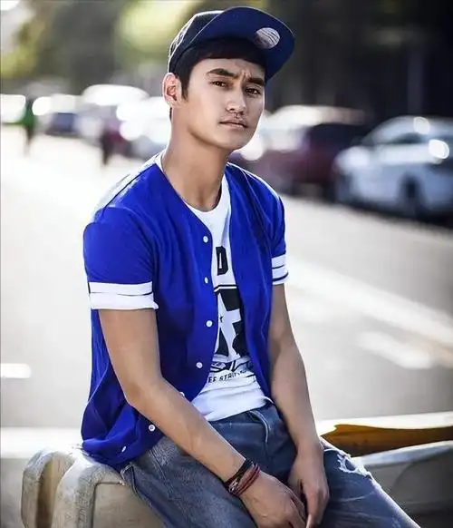 回顾演员袁弘:我这辈子正确的决定,就是娶了张歆艺