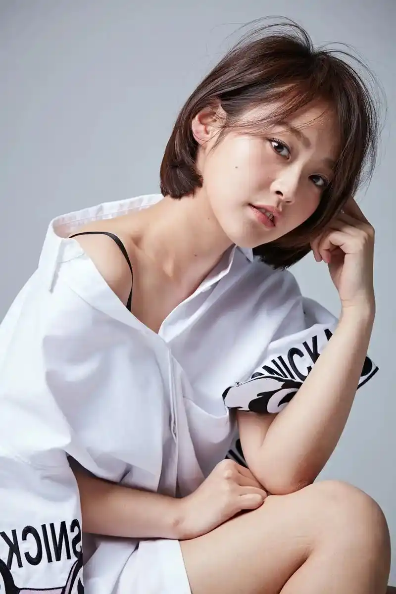 张佳宁(karlina),中国内地影视女演员,1989年5月 - 抖音