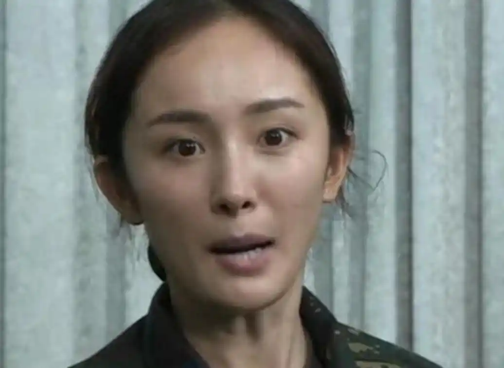 高圆圆我卸妆了宋丹丹我卸妆了杨幂我也卸妆了