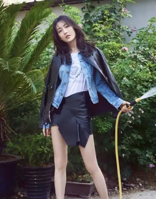 短发不能随便剪,王鸥剪掉十年的长发,颜值低谷,显老太多|街拍|穿搭|小