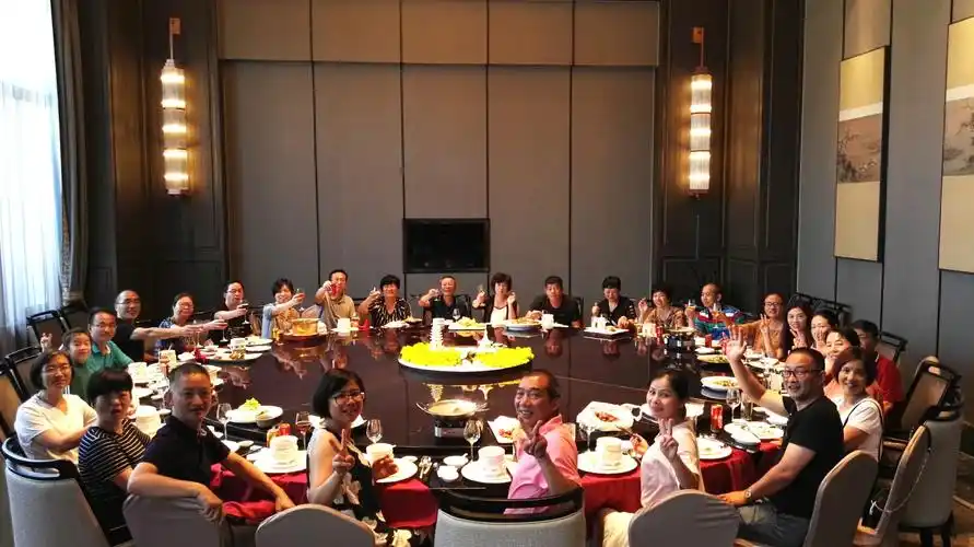 同学会 2 ——就餐篇