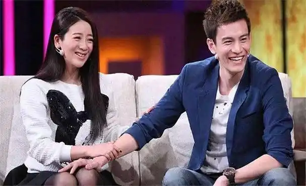 人生圆满了,娶大6岁老婆,28岁当继父,只比女儿大17岁的经超