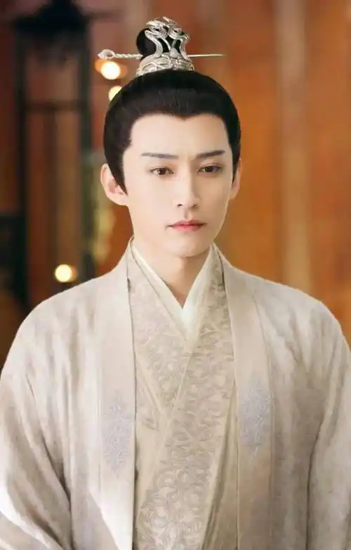 古装剧中男明星全束发vs披发 造型大盘点—谁才是你心中的绝世美男