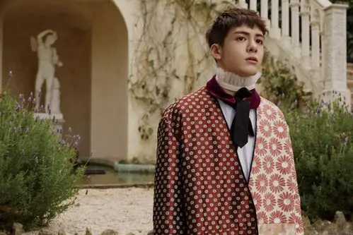 曾舜晞出道两周年跨20岁 迷幻新单《乐园eden》首播获好评