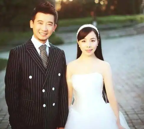 王二妮豪宅朱之文豪宅草帽姐豪宅差距不是一般的大