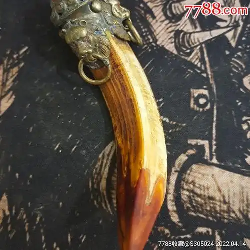 天然野猪牙吊坠野猪獠牙镶嵌动物牙齿挂件辟邪保平安