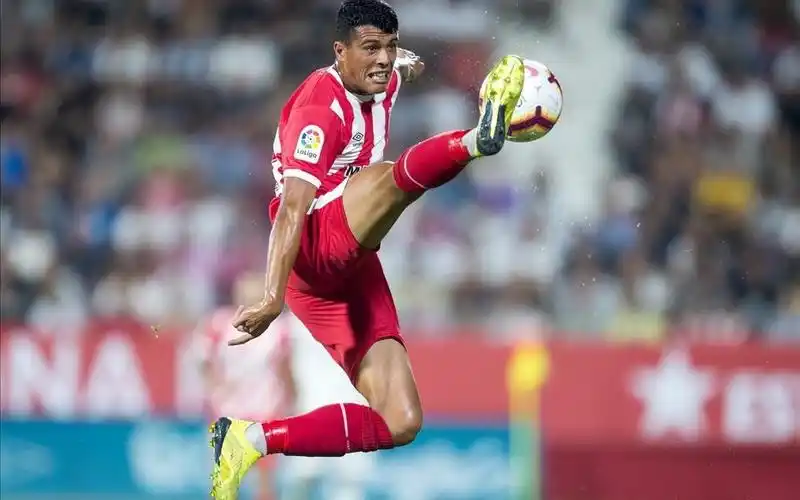 佩德罗波罗曼城新签19岁西班牙右后卫赛季高光集锦