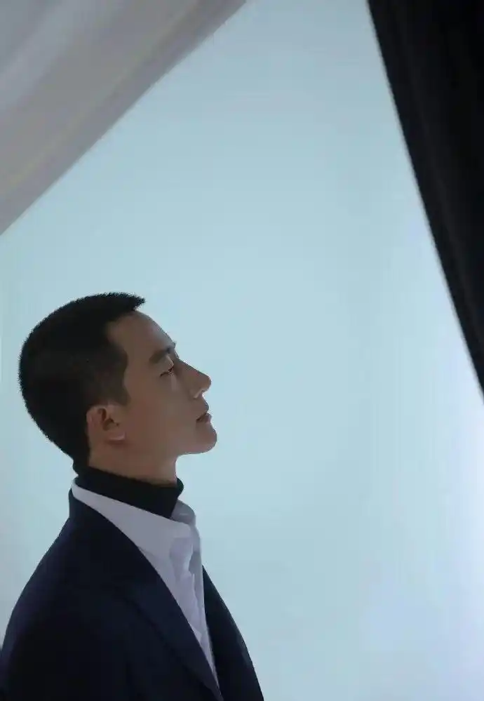 2020年新晋寸头爱豆帅到心坎里了