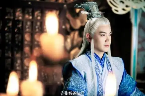 胡歌马天宇冯绍峰高伟光 古装剧中的白发美男子