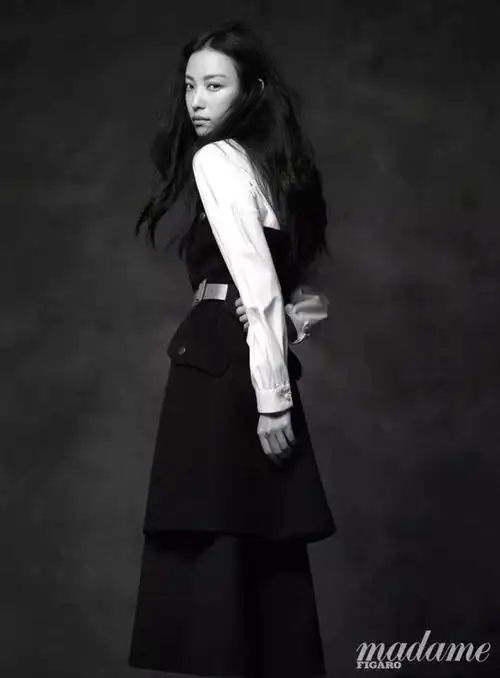 10           侧身也很完美