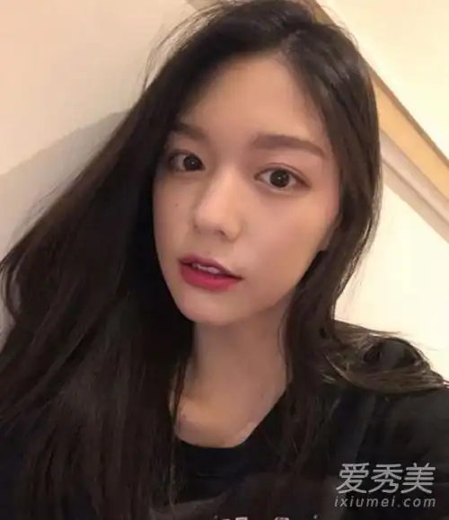 范丞丞女友个人资料 两人亲密照曝光