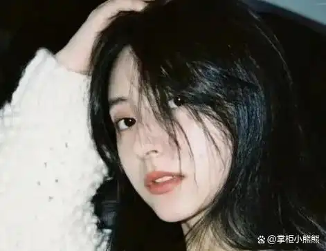 这陆嘉泽实在是欠修理!"陆总没说他去哪儿."小助理瑟瑟发抖.