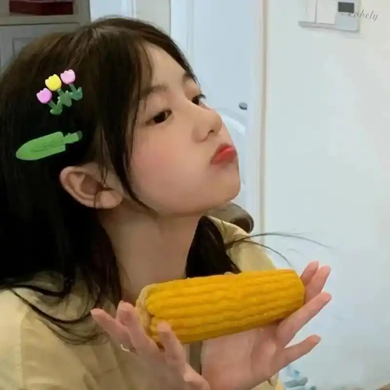 「女生头像」用心的喜欢和极致的偏爱都值得珍惜