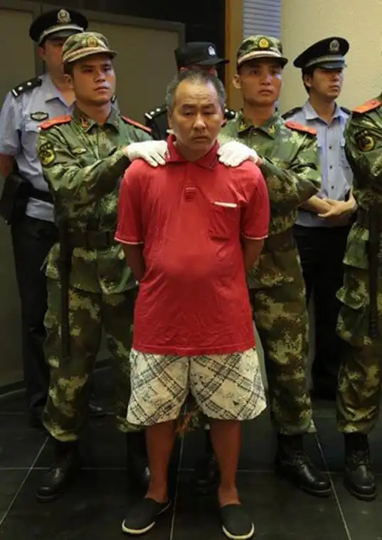 几名被判死刑的毒贩,枪决前每人说的最后一句话,看的让人心痛!