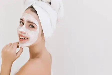 嫩肤,美容,spa,补水,养颜.干净完美皮肤.白色背景.照片