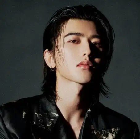 蔡徐坤大尺度照片曝光,画面极其露骨,这脸彻底不要了?