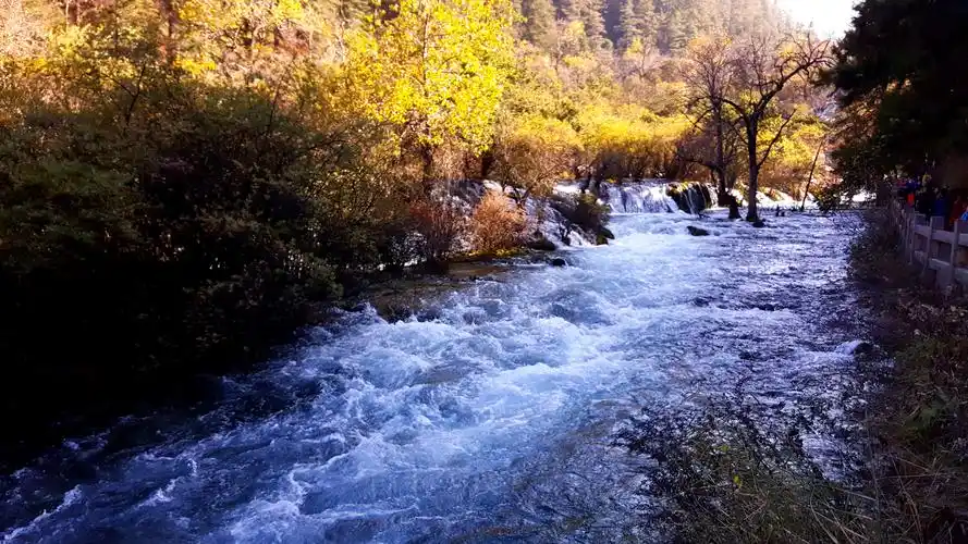 九寨沟秋天美景.2016年11月1日拍摄.(地震前)