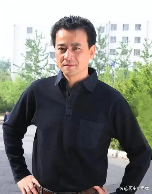 演员罗钢娶小23岁妻子郝蕾陪其战胜家族遗传病48岁老来得子