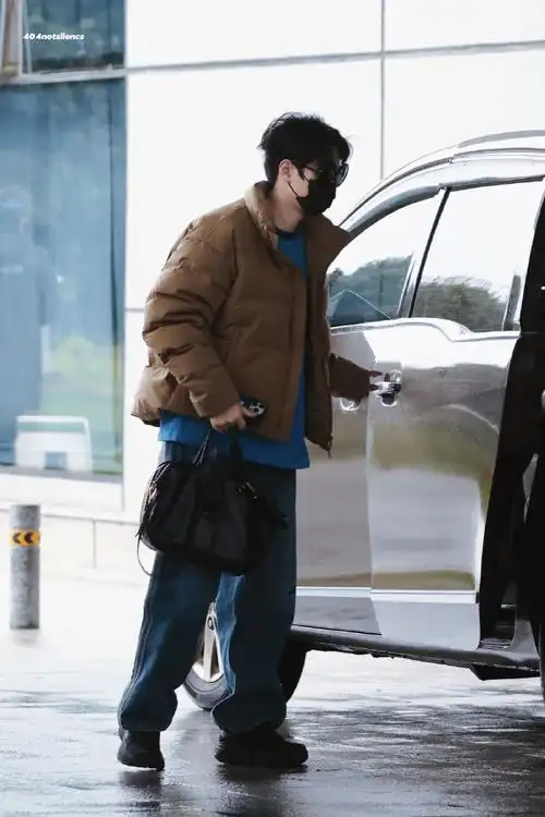 汪苏泷实体专辑21世纪罗曼史