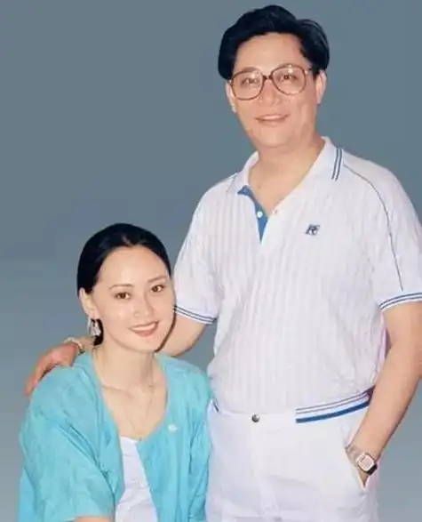 小宋佳老公是谁(21岁嫁给42岁张学津)