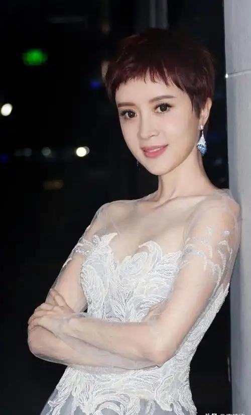 金巧巧:公主专业户,曾直言演不了村妹,如今早已走上另一条大道