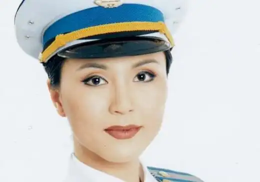 歌手张伟个人资料-林萍曾7次登上春晚,却为了拿两份薪酬被"雪藏",现状