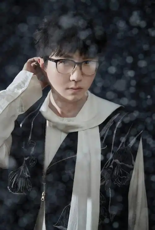 毛不易爱心粉丝向圆山里娃的成长梦想公益工程捐款助力教育振兴