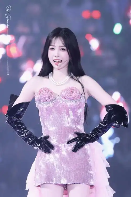 虞书欣超话#the9多远都可以到达演唱会南京站#不管多远的距离 越努力