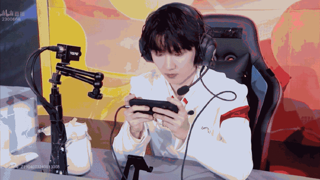 晚安咪语##马嘉祺心态##时代少年团试玩王者龙限皮肤