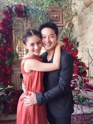 最开始,这段婚姻并不怎么被看好,胡可大沙溢3岁,而且两人性格差异又大