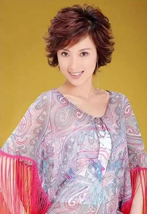 户"金巧巧的上位史,她的故事比你想象中更精彩_臧黎璐_公主_吴启华