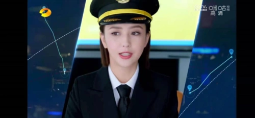 女主可以霸气豪爽,男主也可以温柔体贴,就像《爱的厘米》中,佟丽娅一