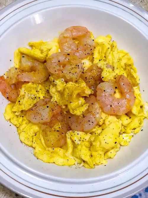 虾仁滑蛋🍤满满的蛋白质简单快手减脂必备💯