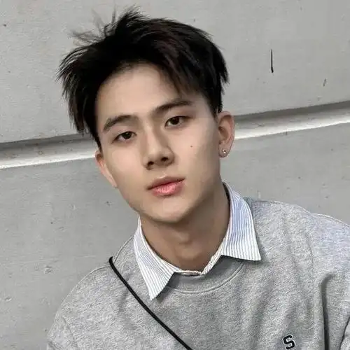 男生秋冬别乱剪发型,剪这3款帅气有型,尽显潮男气质|飞机头|锅盖头|大